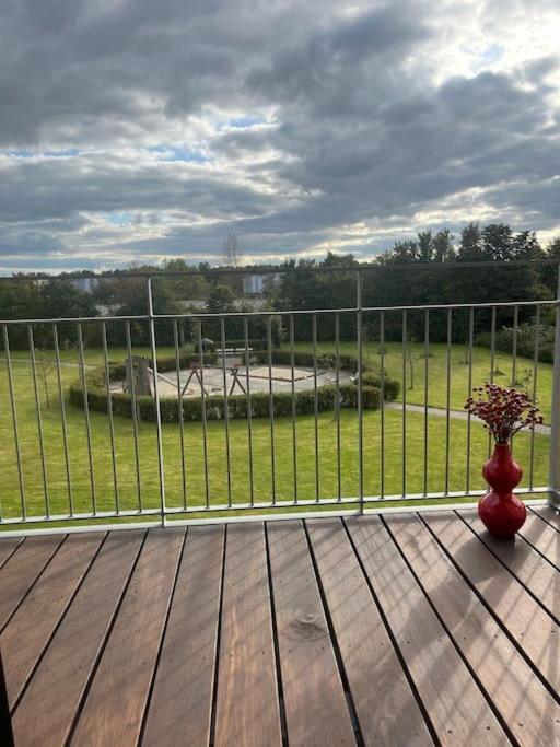 Stor Og Lys Lejlighed I Hjertet Af Holstebro Kültér fotó